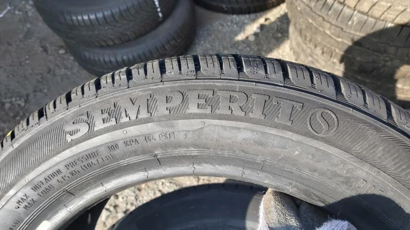 Гуми Зимни 185/55R15, снимка 3 - Гуми и джанти - 27401324