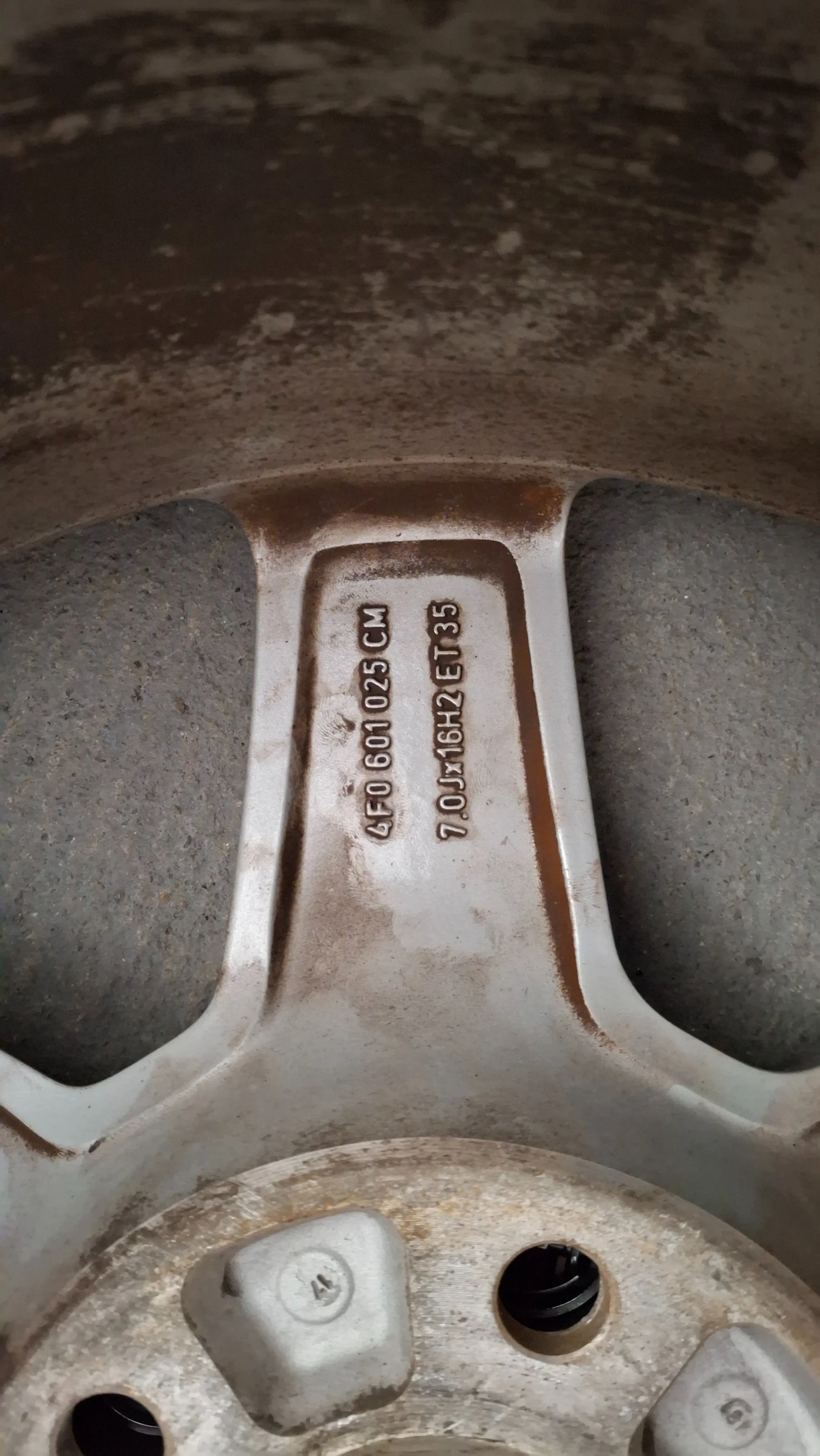    205/55R16  Audi A4 | Mobile.bg   6