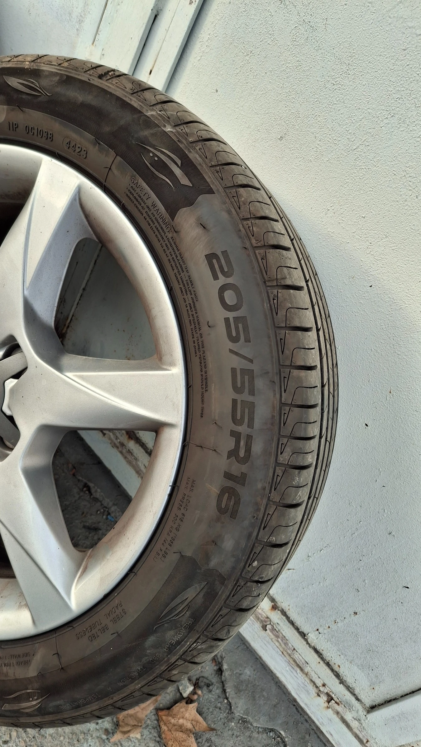    205/55R16  Audi A4 | Mobile.bg   2