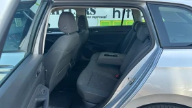 VW Golf 2.0 TDI Първи собственик от България в гаранция!, снимка 9