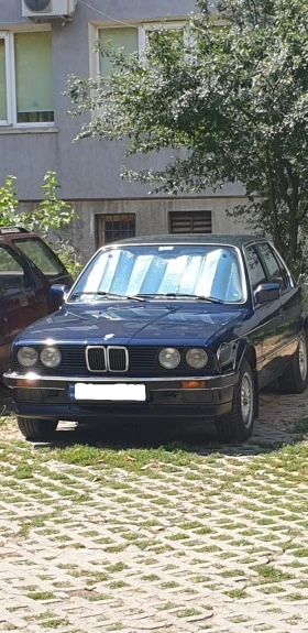     BMW 324