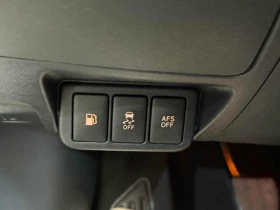 Toyota Avensis 1.8 Executive Touring, снимка 10