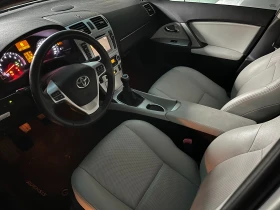 Toyota Avensis 1.8 Executive Touring, снимка 6