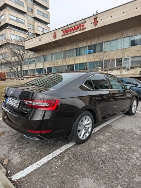 Skoda Superb 2.0 TDI 4x4 DSG Edition Digital Cockpit - 22000 € / 43028.26 лв. - 65564429 3