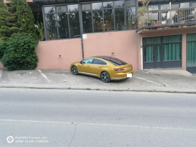 VW Arteon 2.0Tdi R-LINE-190k ЕВРО 6, снимка 2 - Автомобили и джипове - 47509273