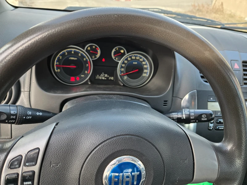 Fiat Sedici 1.6 i AGU, снимка 10 - Автомобили и джипове - 48856848