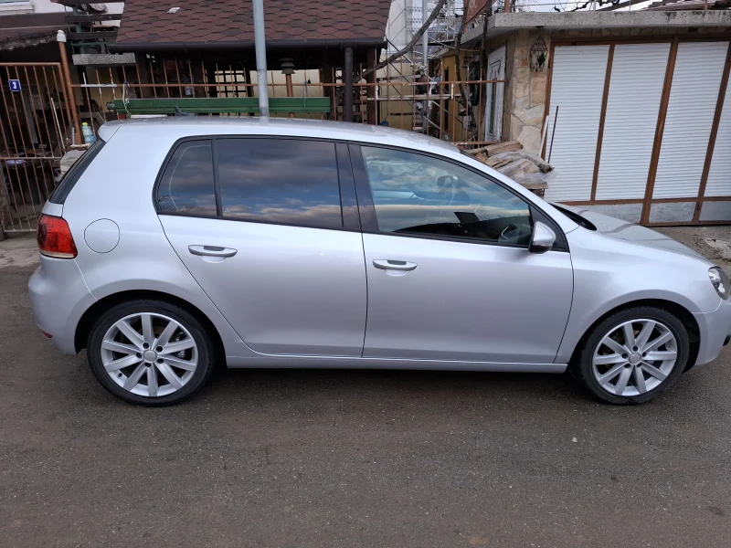 VW Golf, снимка 1 - Автомобили и джипове - 49274961