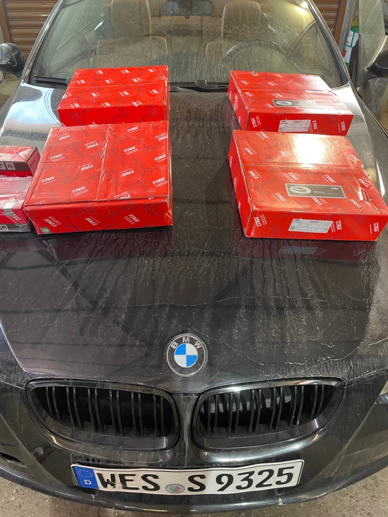 BMW 330 330d, снимка 16 - Автомобили и джипове - 53002422