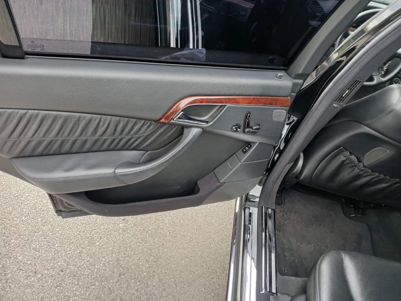 Mercedes-Benz S 320, снимка 6 - Автомобили и джипове - 51493606