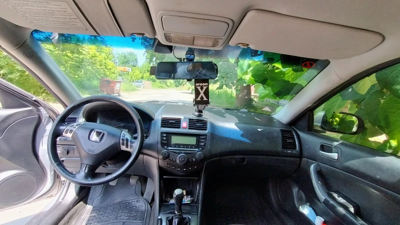 Honda Accord 2.0i, ГАЗ, Алкантара, снимка 8 - Автомобили и джипове - 51634256