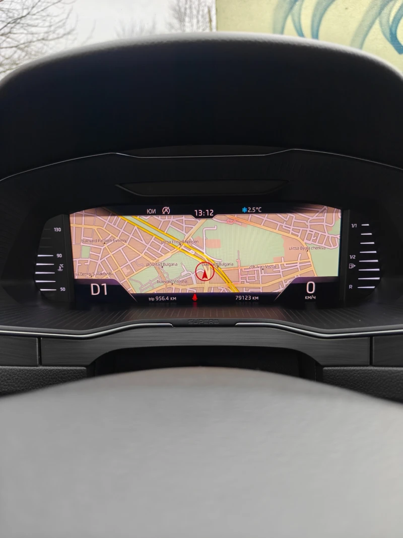 Skoda Superb 2.0 TDI 4x4 DSG Edition Digital Cockpit, снимка 12 - Автомобили и джипове - 53259491