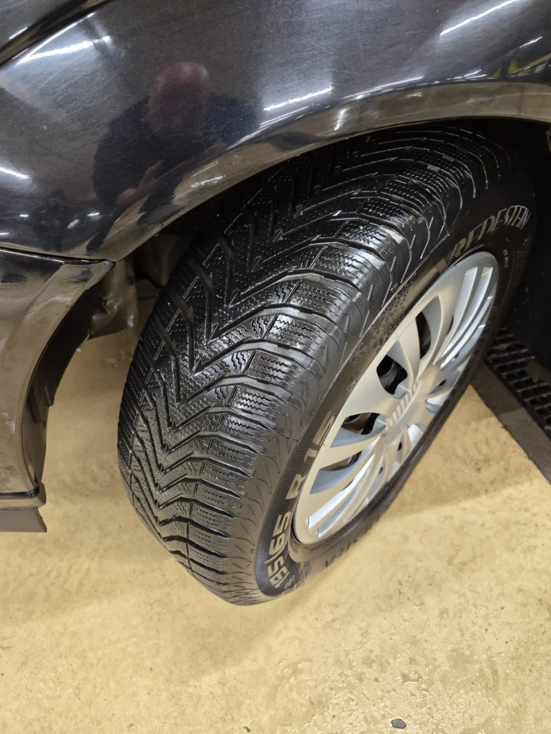 Ford Focus, снимка 6 - Автомобили и джипове - 53381866