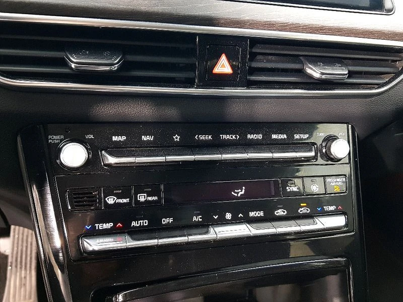 Kia K7 * 2.2* Diesel* Prestige* , снимка 11 - Автомобили и джипове - 55586655
