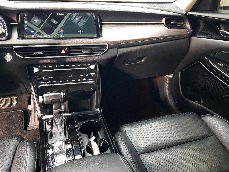 Kia K7 * 2.2* Diesel* Prestige* , снимка 10 - Автомобили и джипове - 55586655