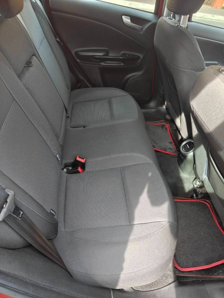 Alfa Romeo Giulietta, снимка 9 - Автомобили и джипове - 56039293