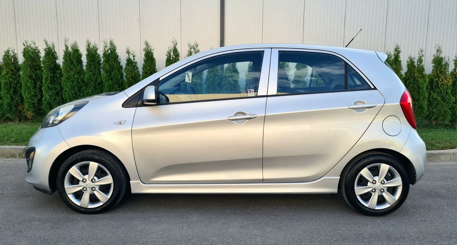 Kia Picanto 1.2 Автомат РЕАЛНИ КИЛОМЕТРИ - изображение 2