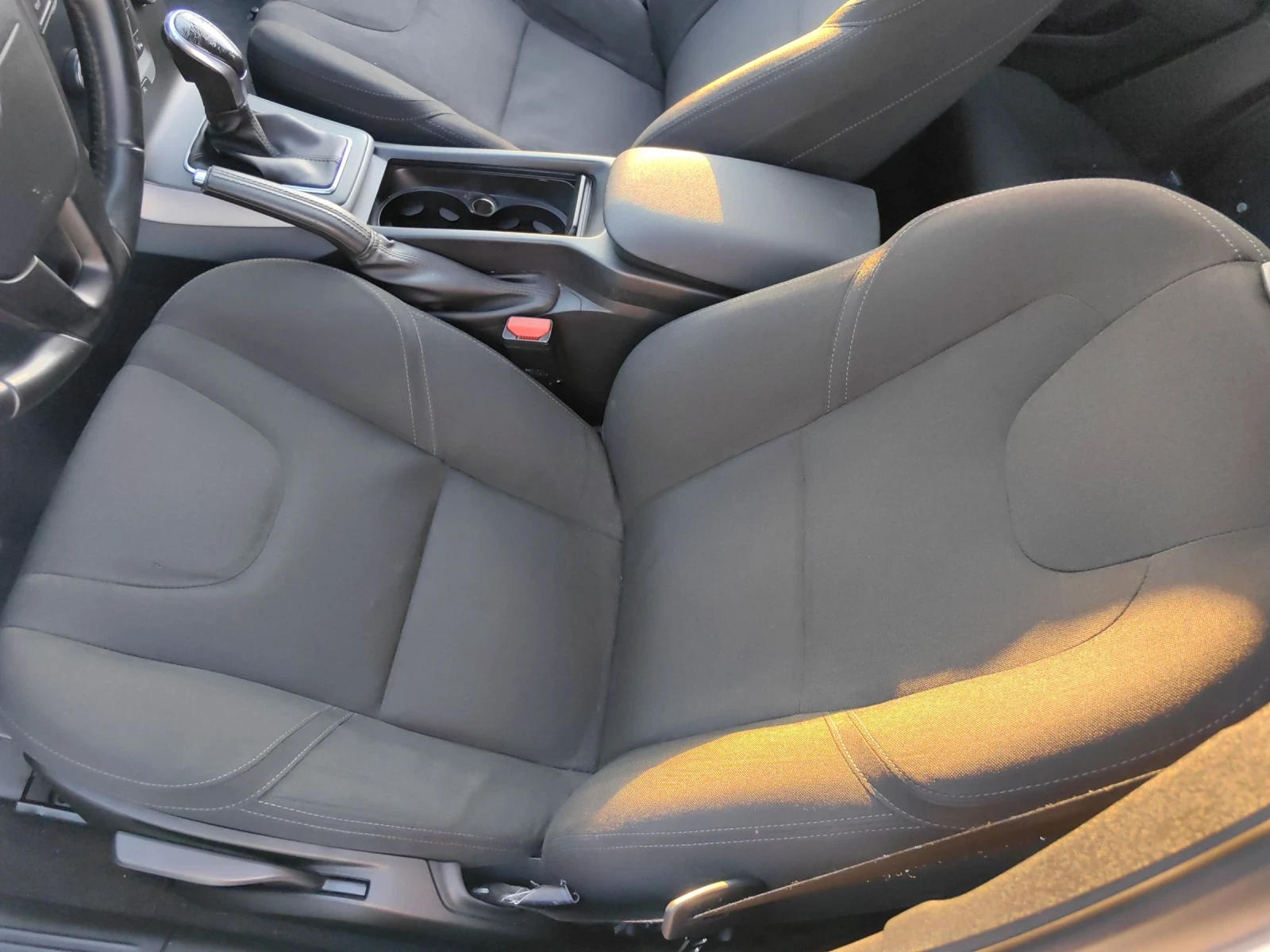 Volvo V40 Cross Country Автоматик 120 000км | Mobile.bg — изображение 11