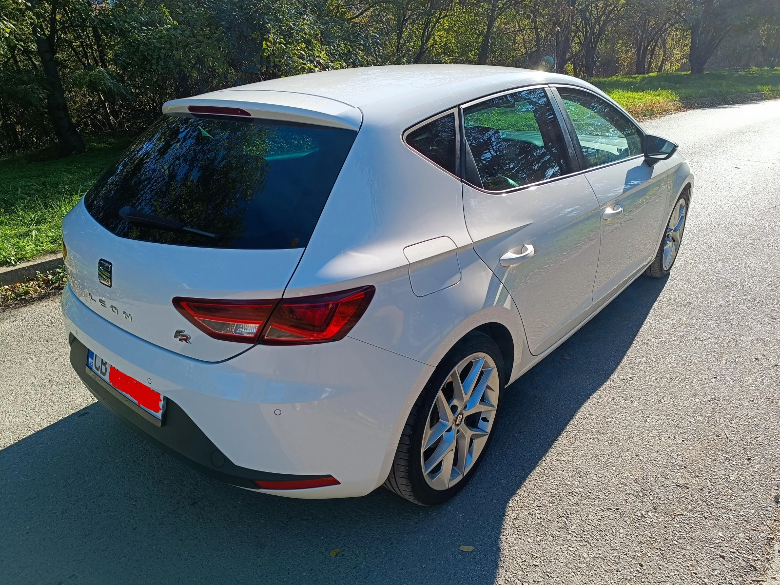 Seat Leon 2.0 TDI 184 FR - изображение 2