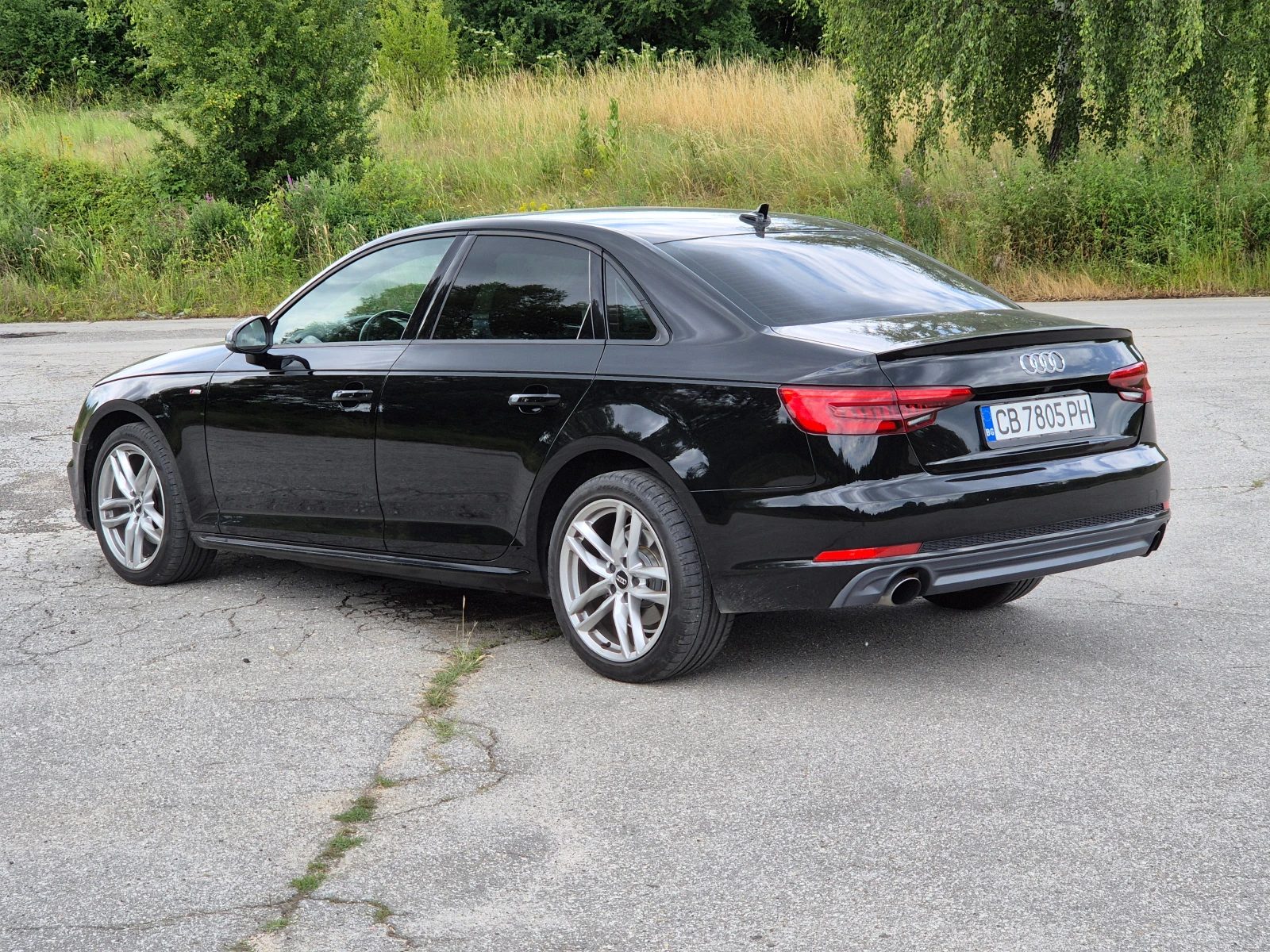 Audi A4 S-line 2.0 TFSI 230 кс Digital cockpit - изображение 4