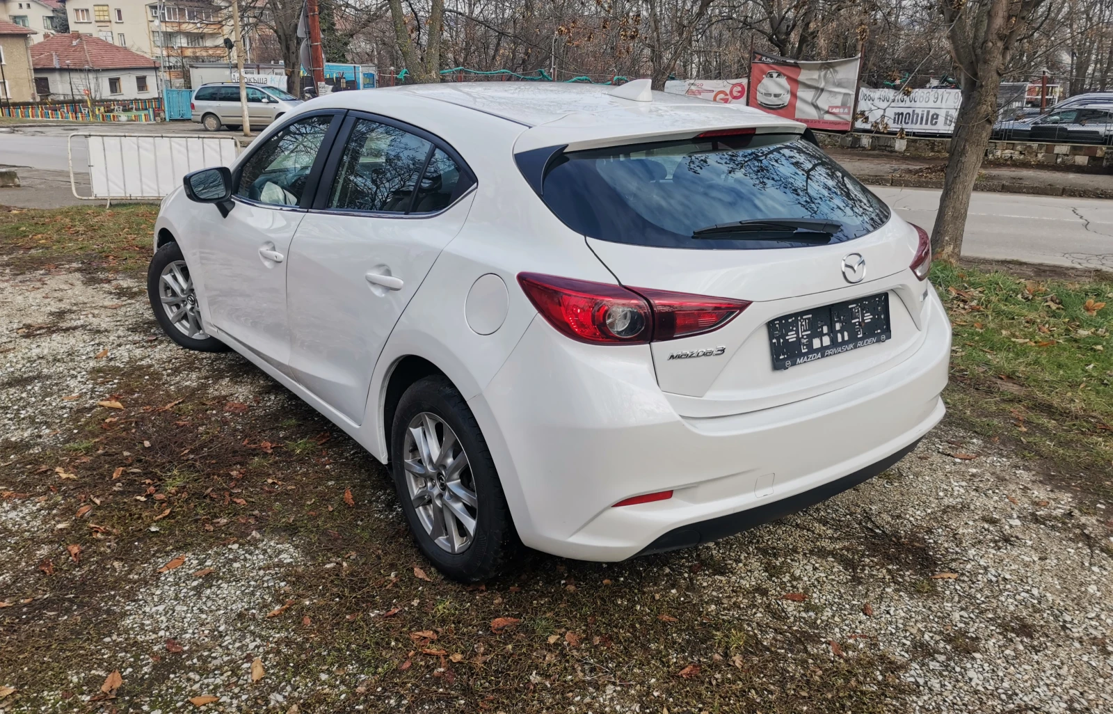 Mazda 3 1.5L SKYACTIV - изображение 4