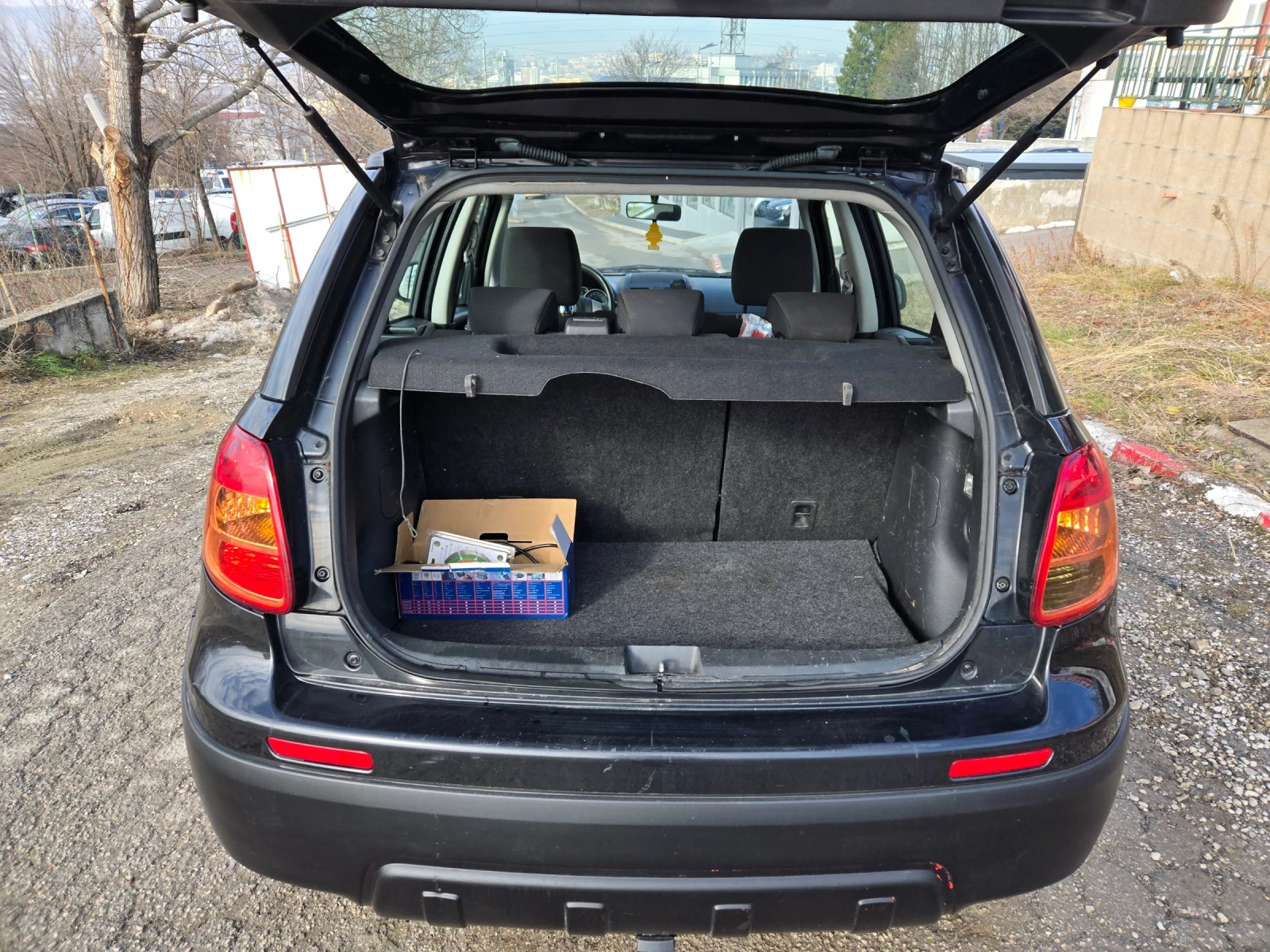 Fiat Sedici 1.6 i AGU | Mobile.bg — изображение 15