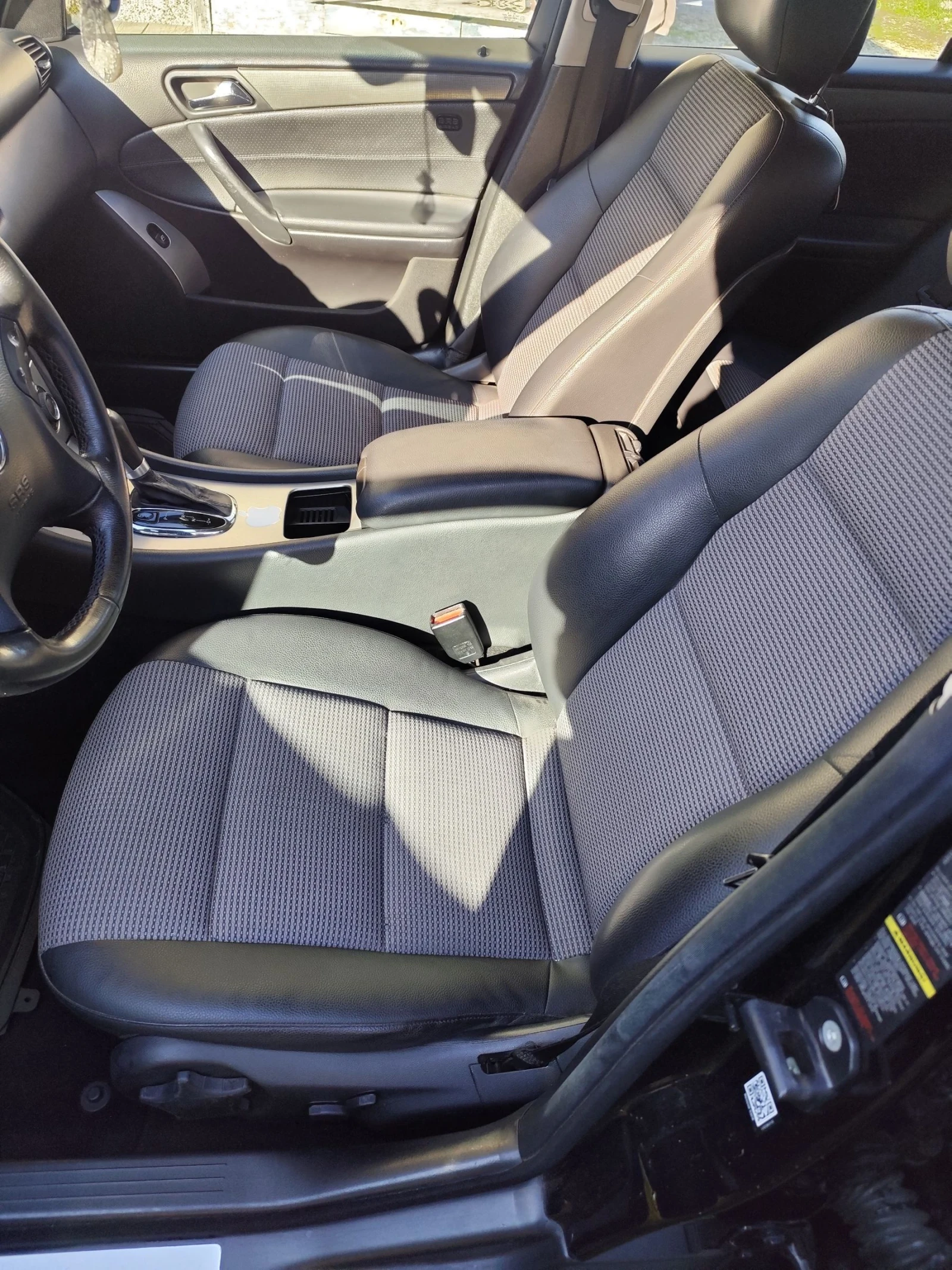 Mercedes-Benz C 220  - изображение 9