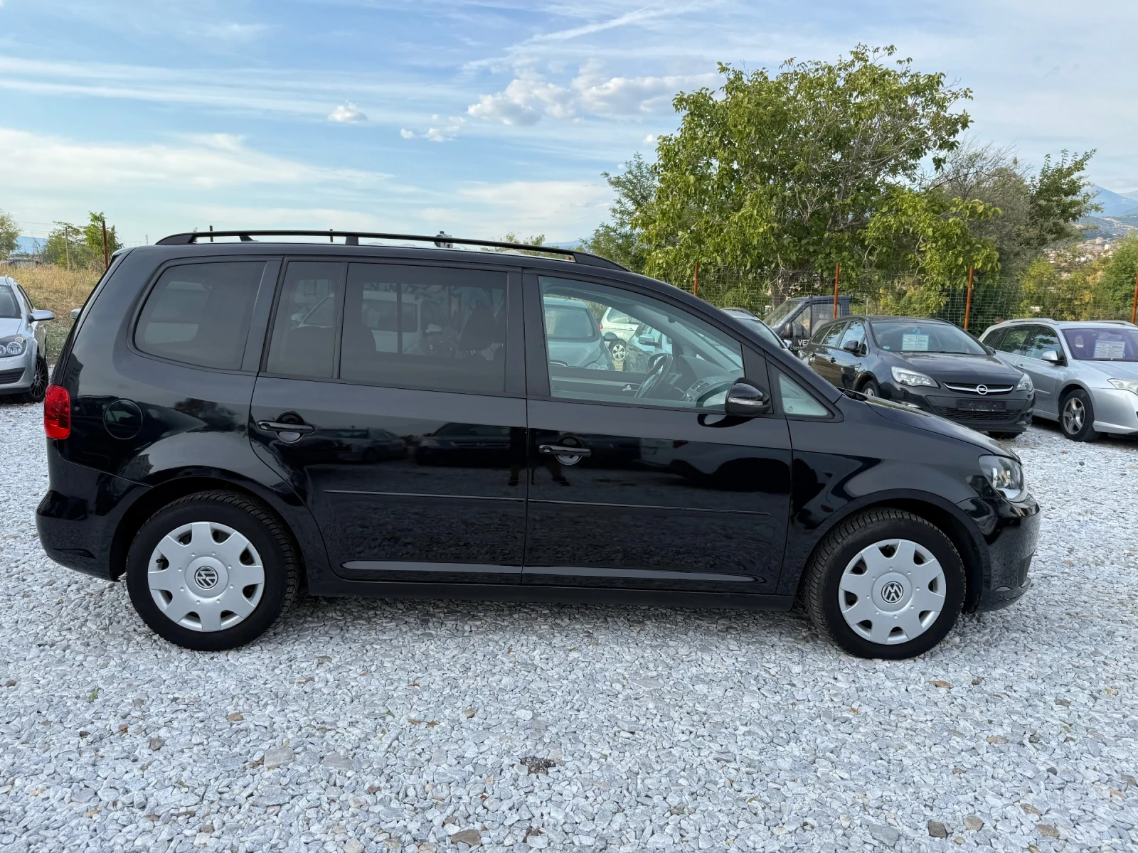 VW Touran 2.0 tdi Германя - изображение 4
