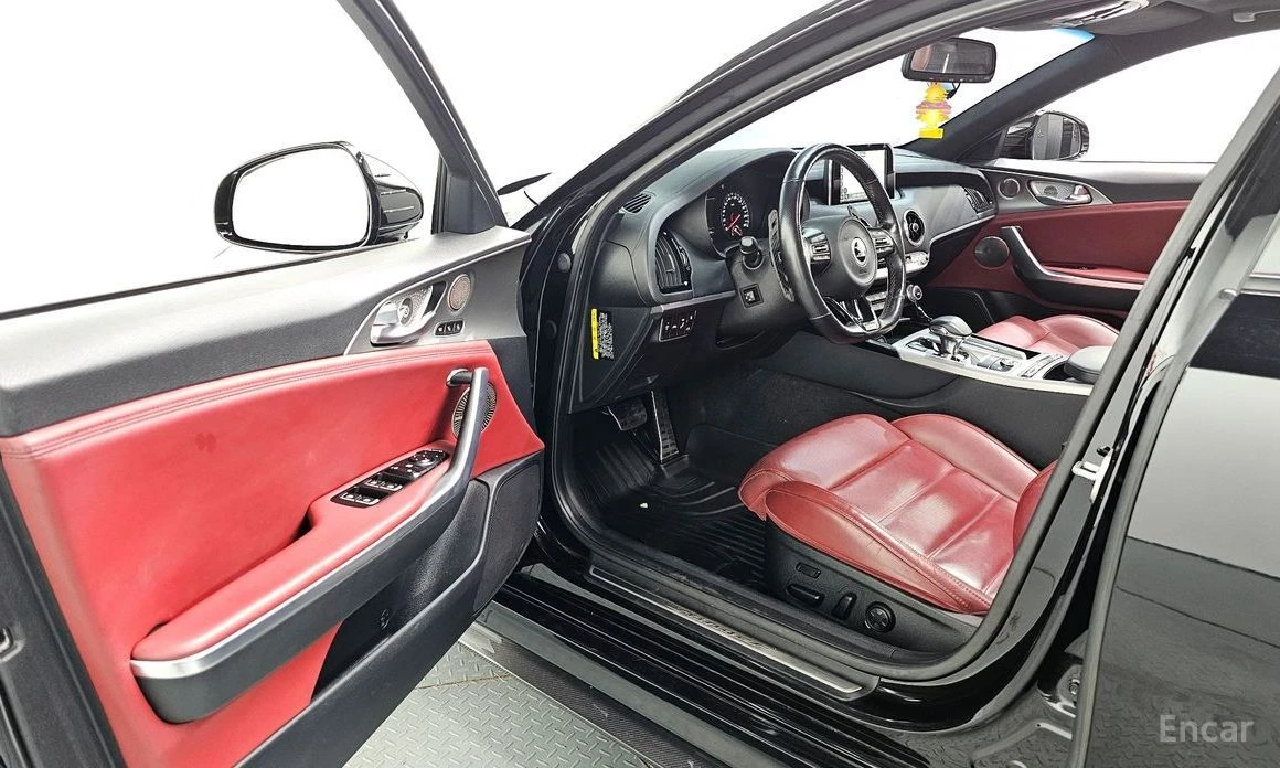 Kia Stinger  - изображение 10