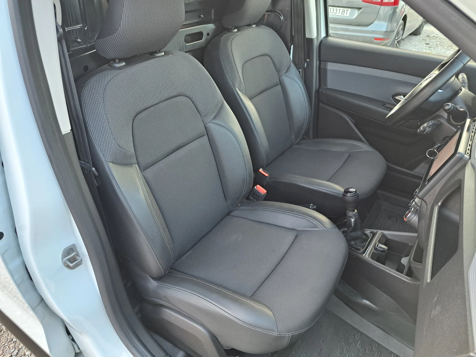 Renault Express 1.5dCi* КЛИМА* NAVI* ТЕМПОМАТ* ПАРКТР* 6ск - изображение 8