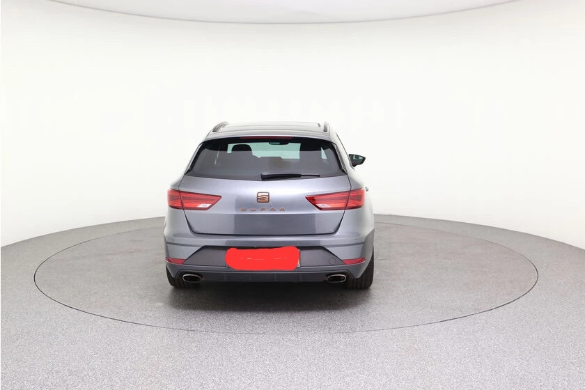 Seat Leon Cupra ST - изображение 7