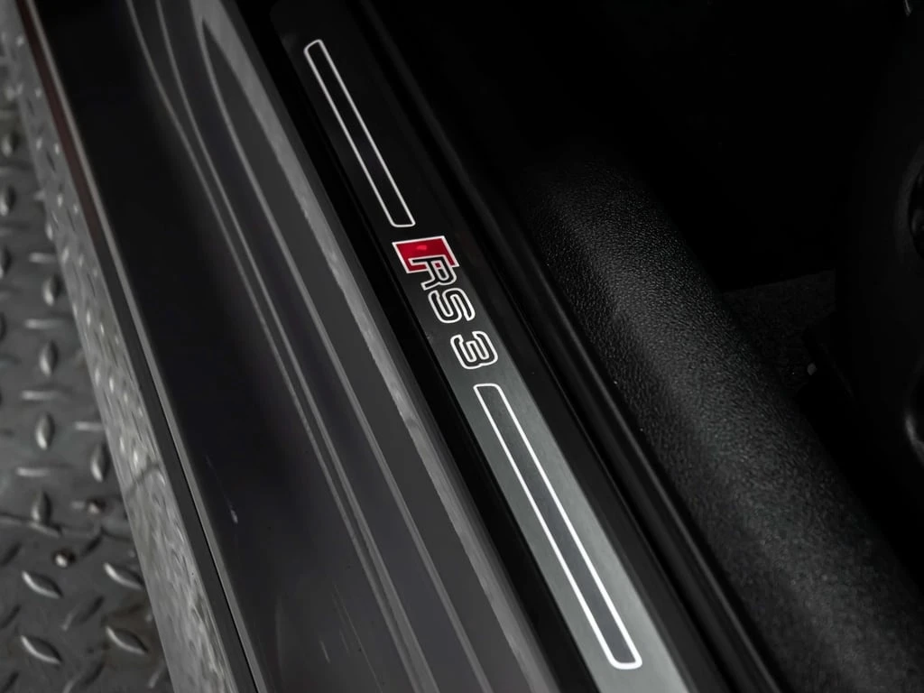 Audi Rs3 * quattro * CARFAX * ��� ������������ ������ | Mobile.bg � ����������� 14