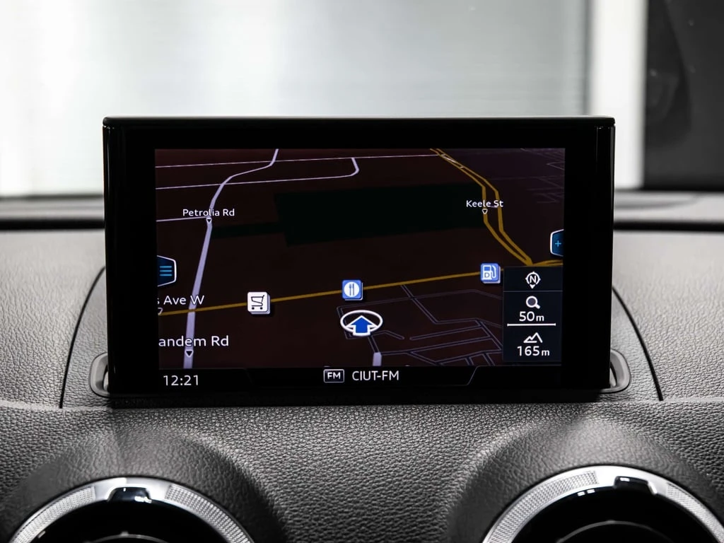 Audi Rs3 * quattro * CARFAX * БЕЗ ПЪРВОНАЧАЛНА ВНОСКА - изображение 7