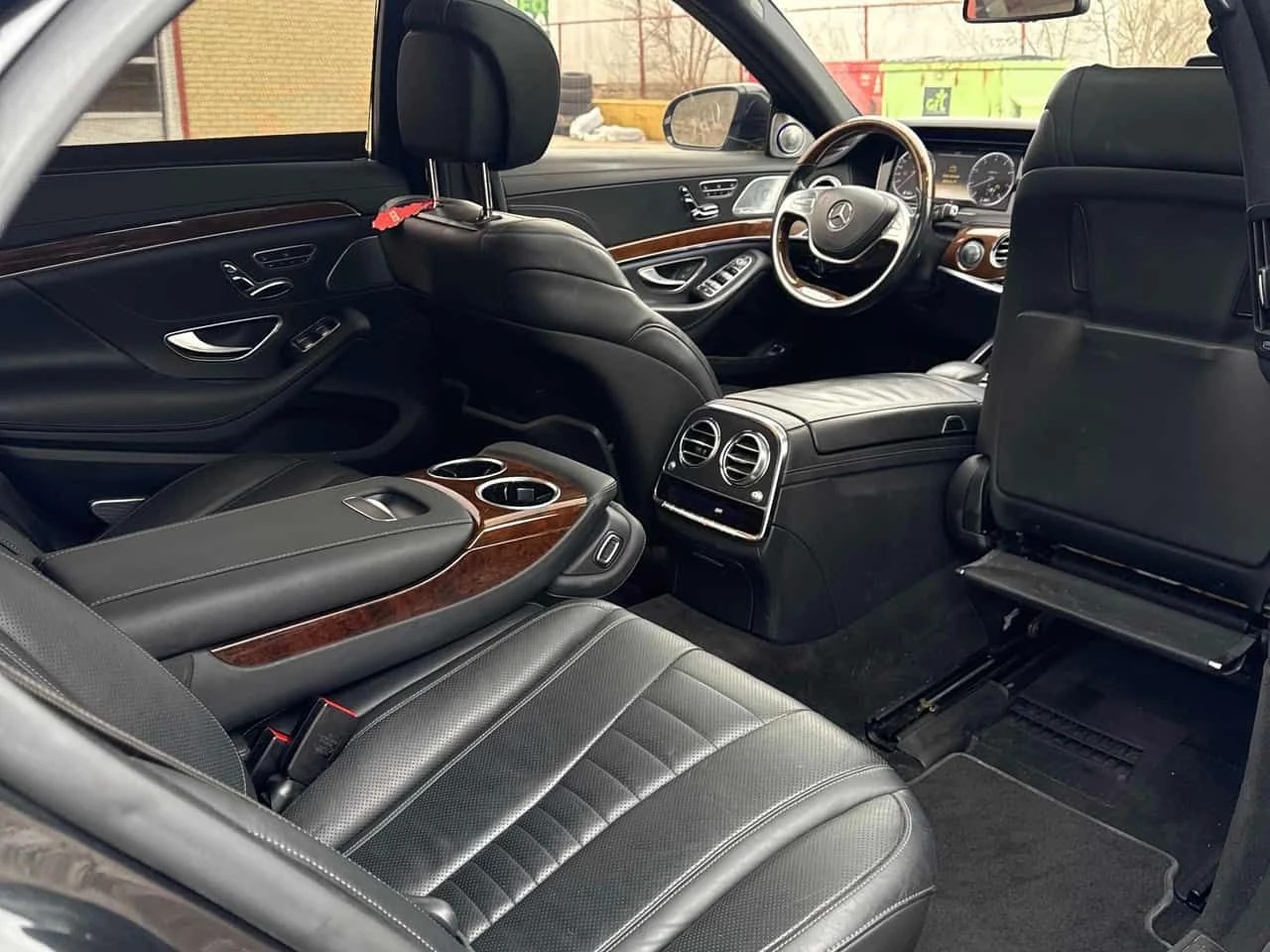 Mercedes-Benz S 550 * МАСАЖИ * ОБДУХВАНЕ * ПОДГРЕВИ * 360 *  , снимка 11 - Автомобили и джипове - 53910819