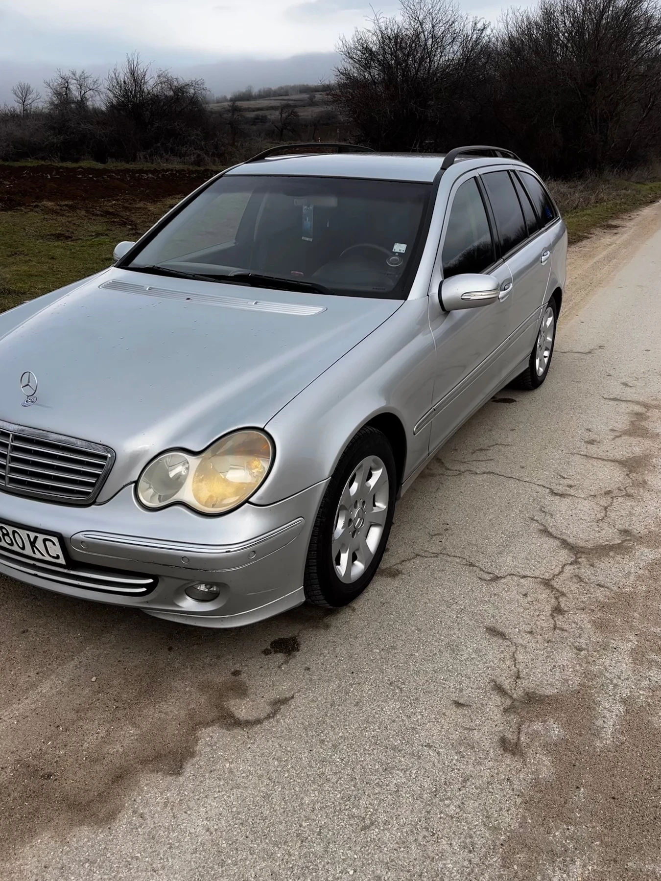 Mercedes-Benz C 220 2.2, снимка 2 - Автомобили и джипове - 54026597
