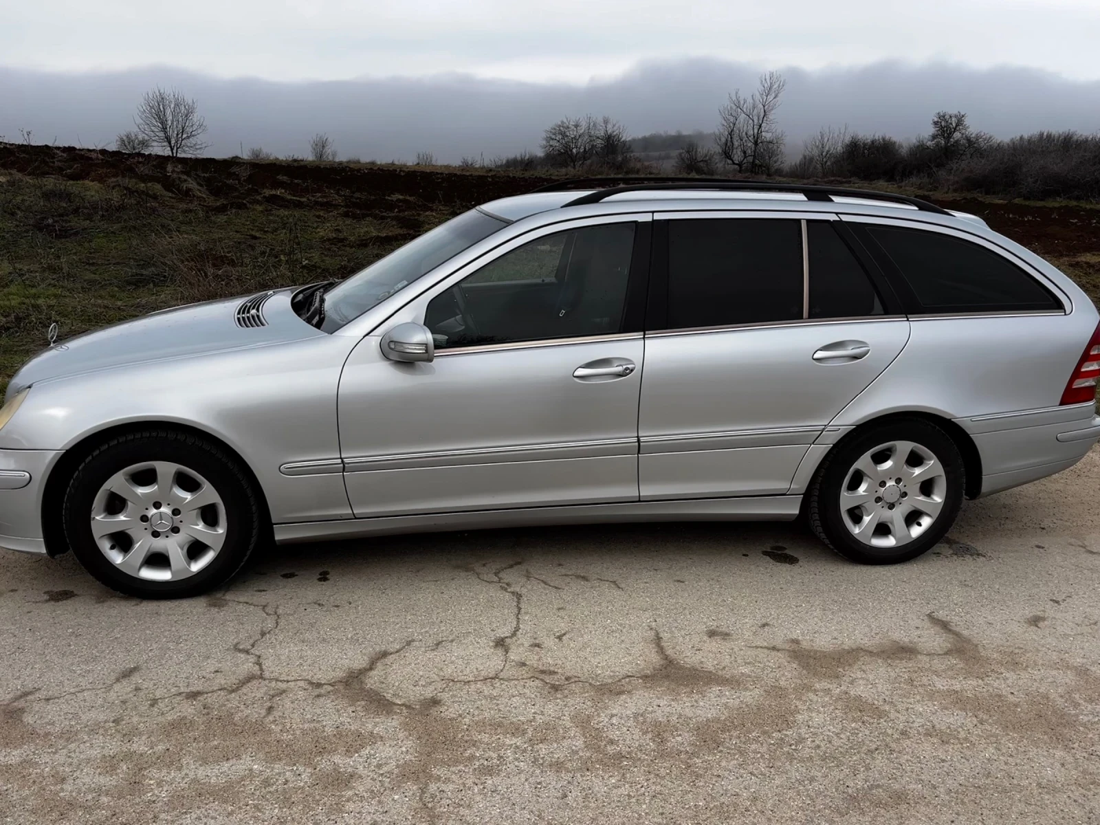 Mercedes-Benz C 220 2.2, снимка 5 - Автомобили и джипове - 54026597