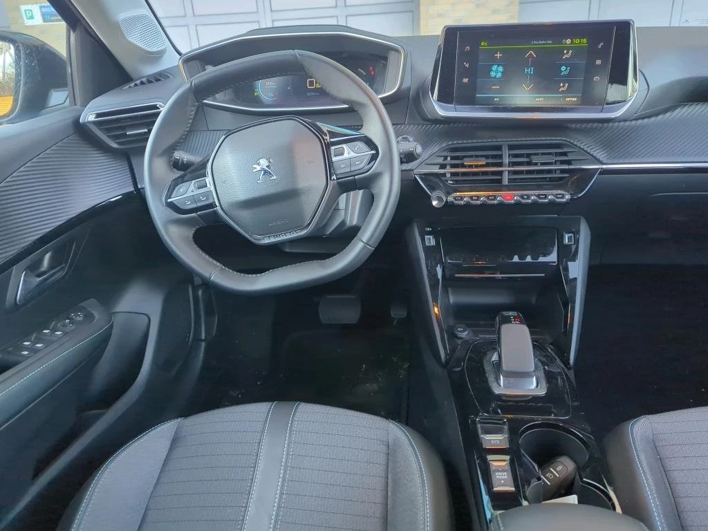 Peugeot 208 е-208 Allure Pack, снимка 5 - Автомобили и джипове - 54137891