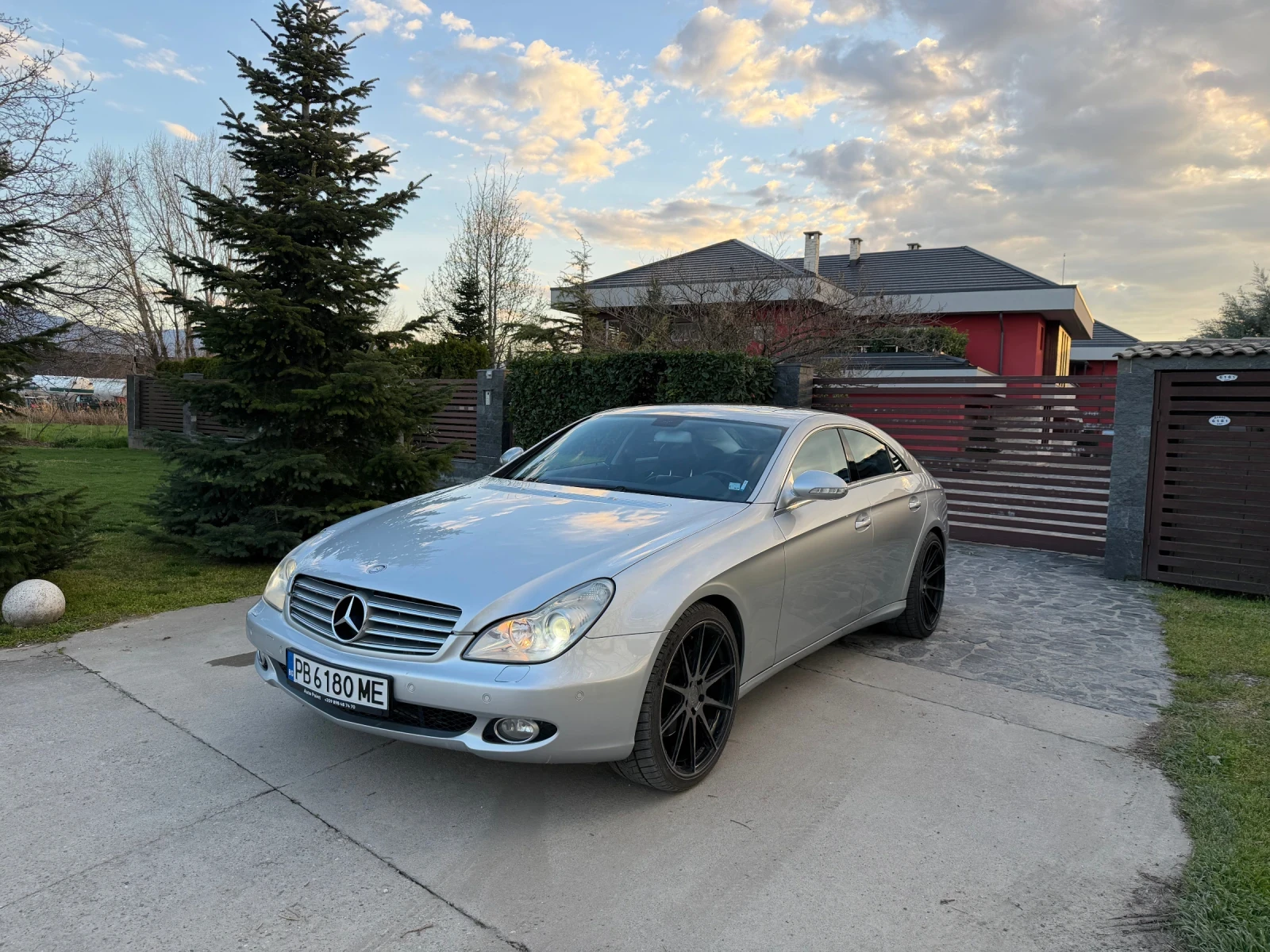 Mercedes-Benz CLS 500 AMG packet , снимка 3 - Автомобили и джипове - 54152943