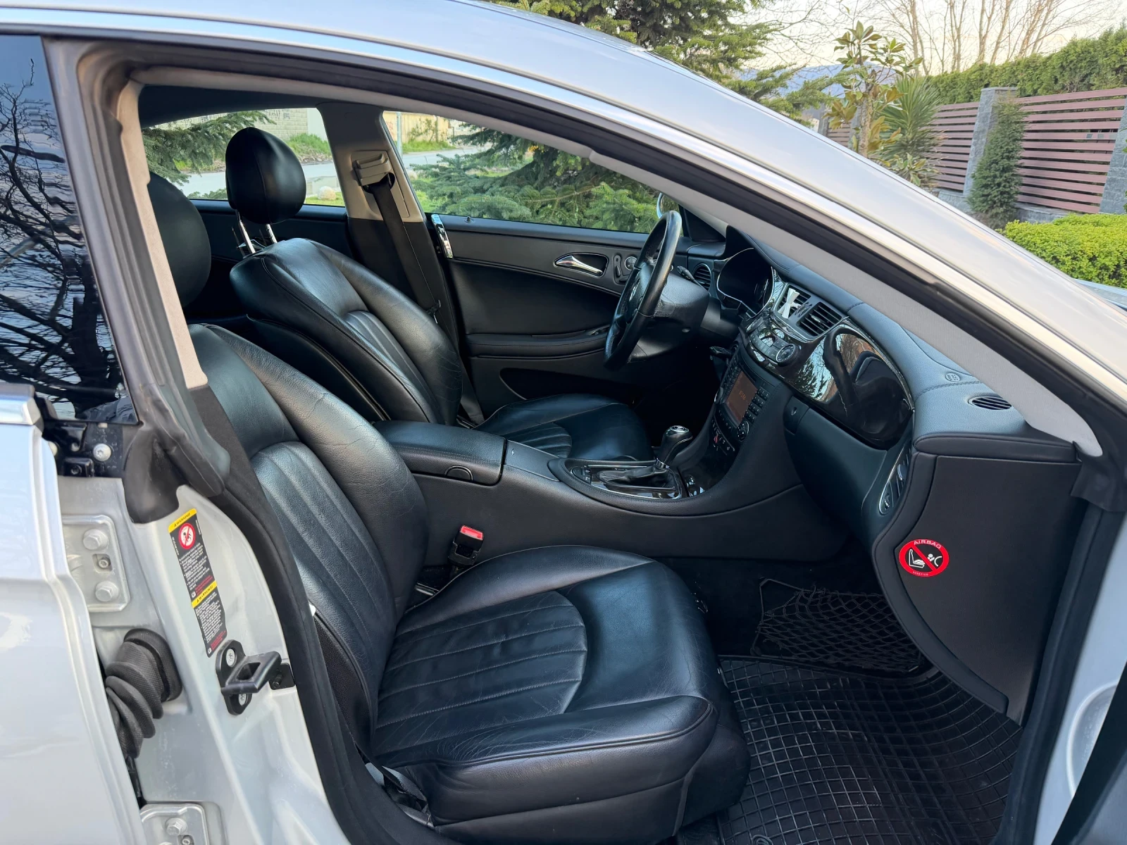 Mercedes-Benz CLS 500 AMG packet , снимка 12 - Автомобили и джипове - 54152943