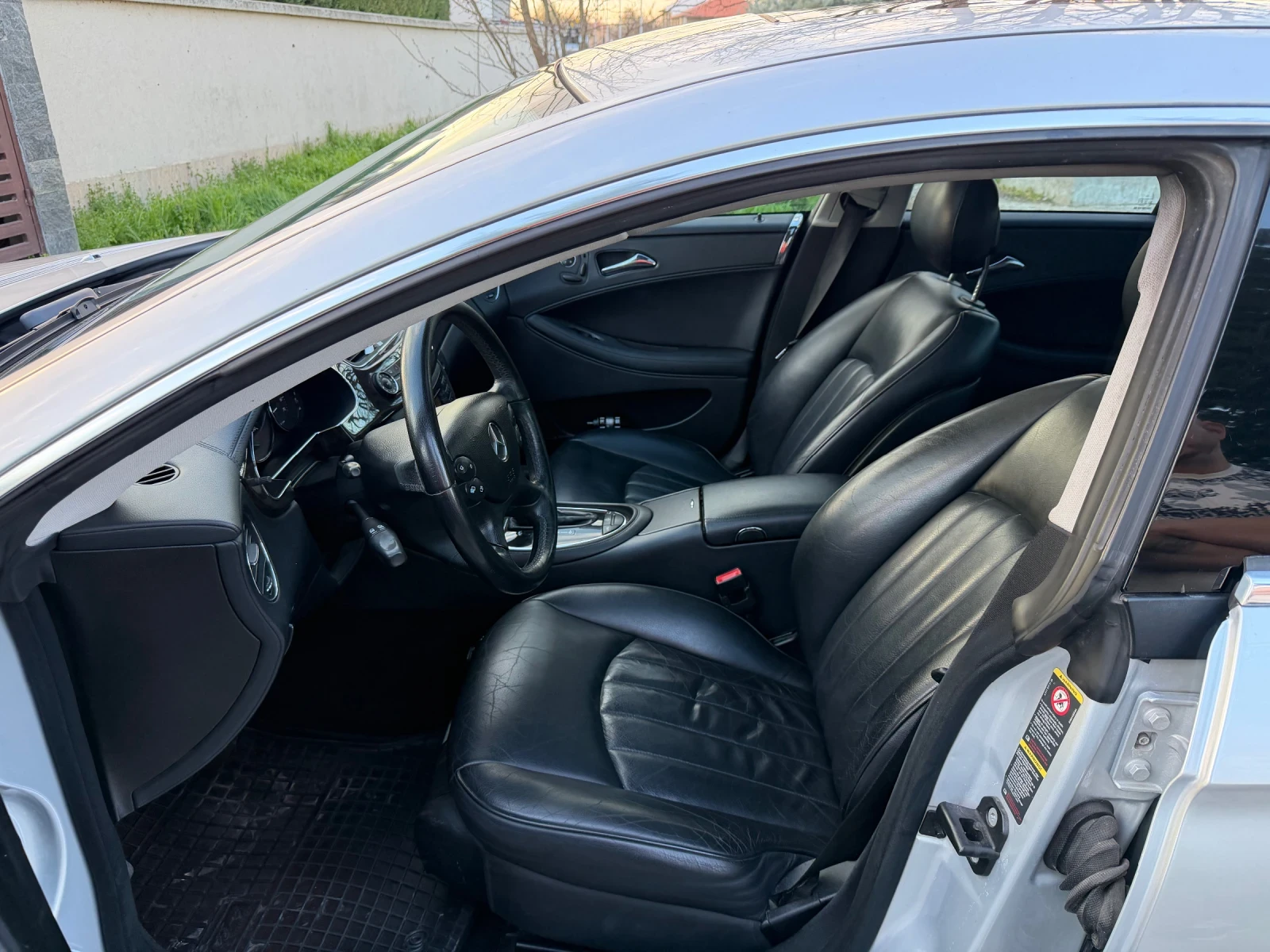 Mercedes-Benz CLS 500 AMG packet , снимка 11 - Автомобили и джипове - 54152943