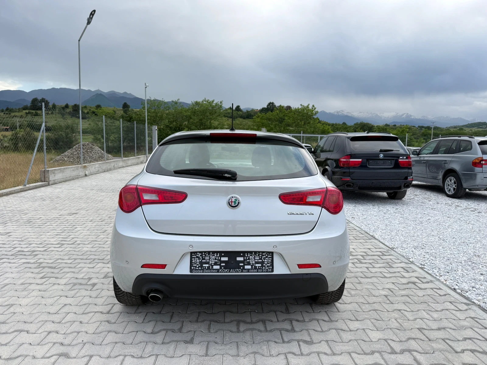 Alfa Romeo Giulietta 1.6 JTD NAVI CAMERA, снимка 4 - Автомобили и джипове - 54798237