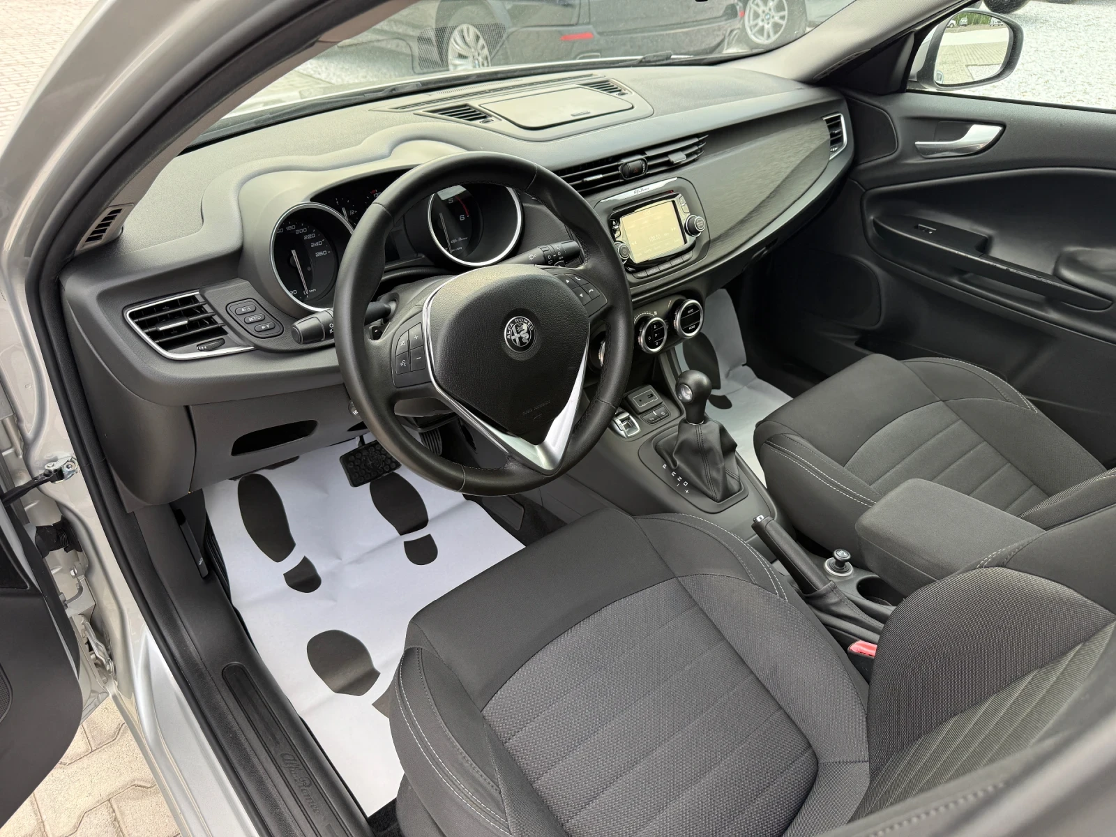 Alfa Romeo Giulietta 1.6 JTD NAVI CAMERA | Mobile.bg � ����������� 9
