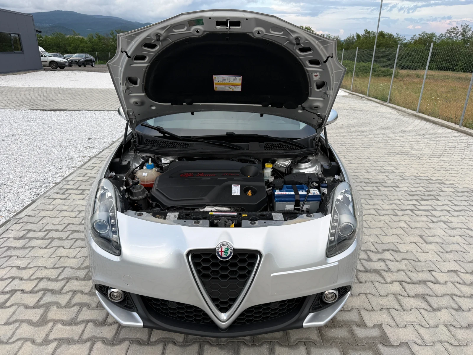 Alfa Romeo Giulietta 1.6 JTD NAVI CAMERA | Mobile.bg � ����������� 17