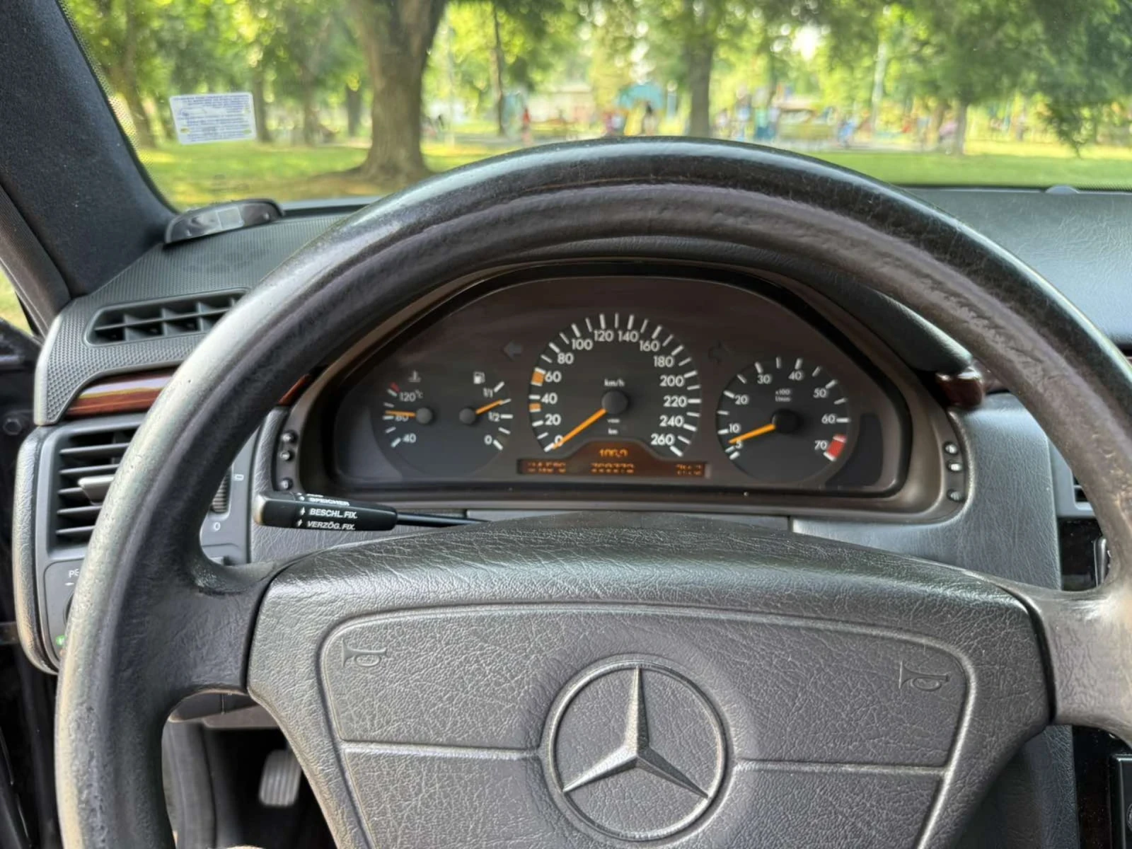 Mercedes-Benz E 280, снимка 9 - Автомобили и джипове - 54818465
