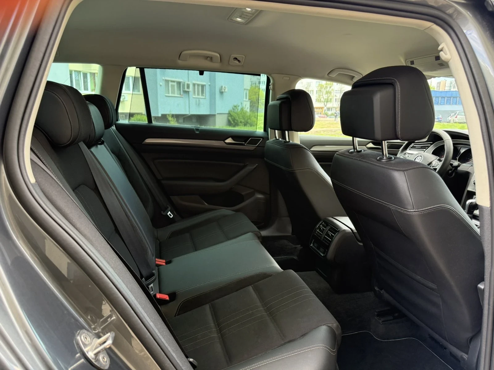 VW Passat 2.0 190 к.с Alltrack, снимка 16 - Автомобили и джипове - 55156798