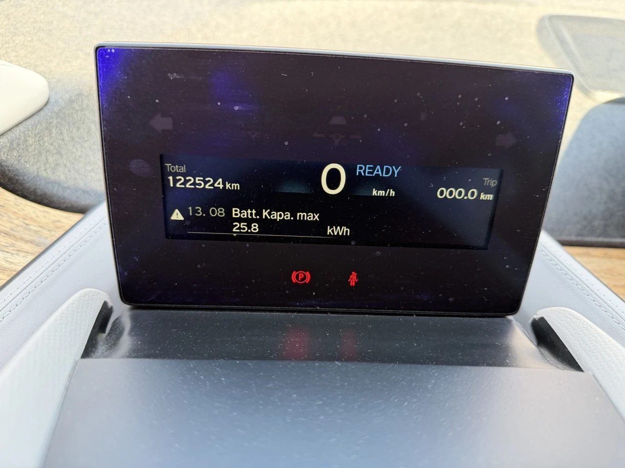 BMW i3, снимка 8 - Автомобили и джипове - 55428209