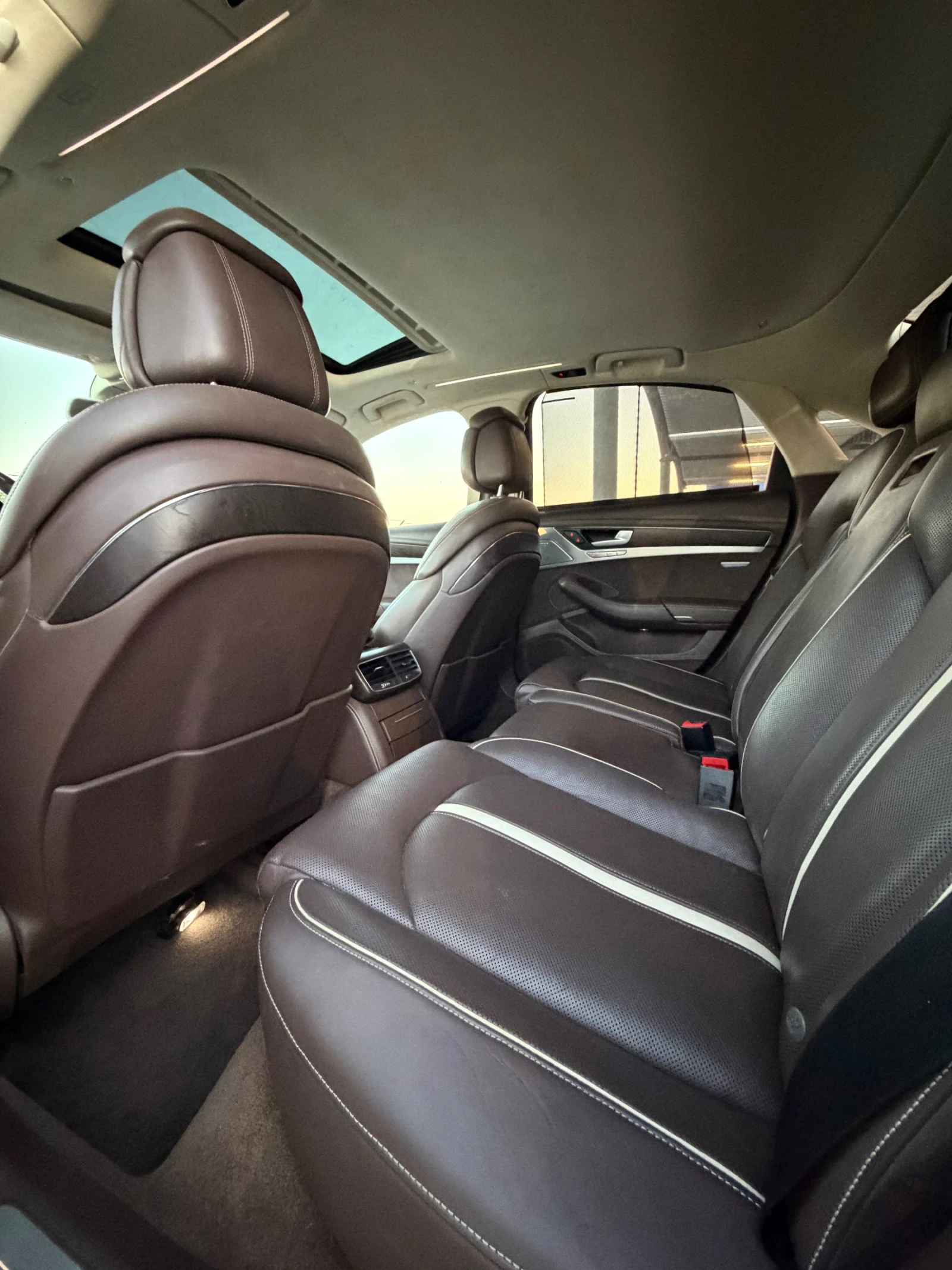 Audi A8 S8 4.0 MATRIX FULL, снимка 10 - Автомобили и джипове - 55528646