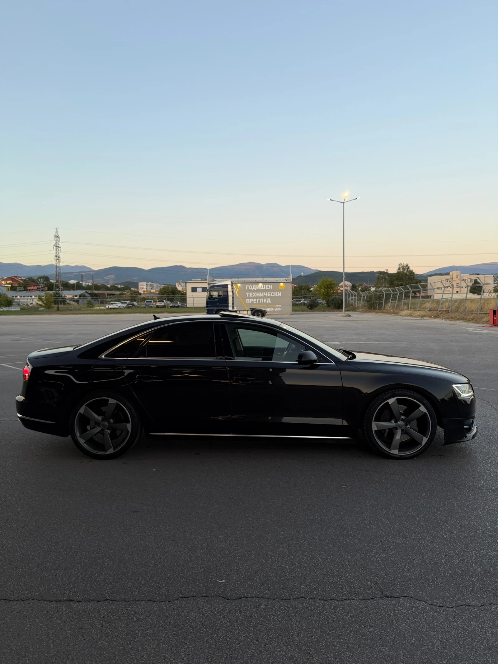 Audi A8 S8 4.0 MATRIX FULL, снимка 6 - Автомобили и джипове - 55528646