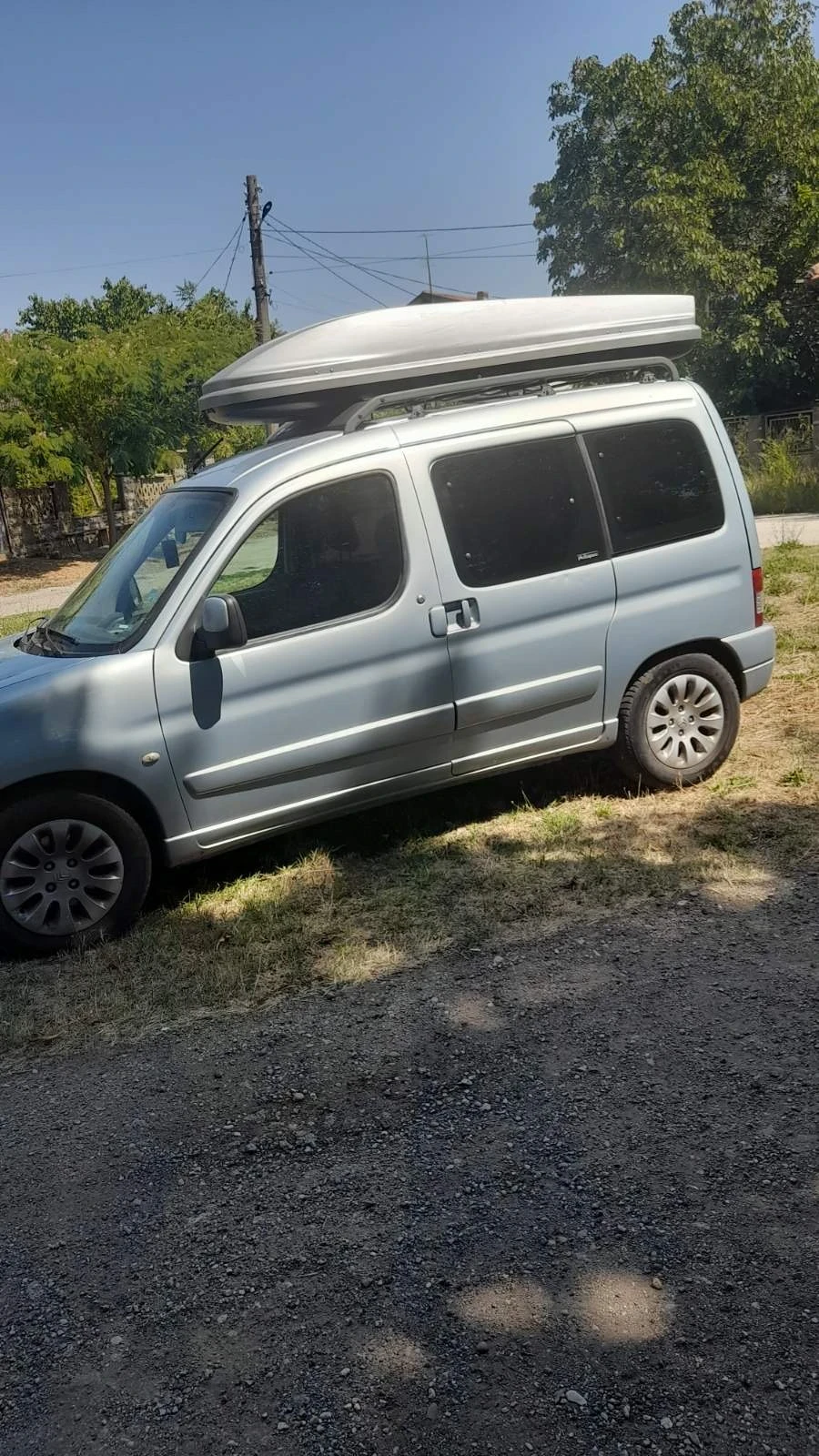Citroen Berlingo 1.6 HDI - 90 к.с., снимка 2 - Автомобили и джипове - 55605855