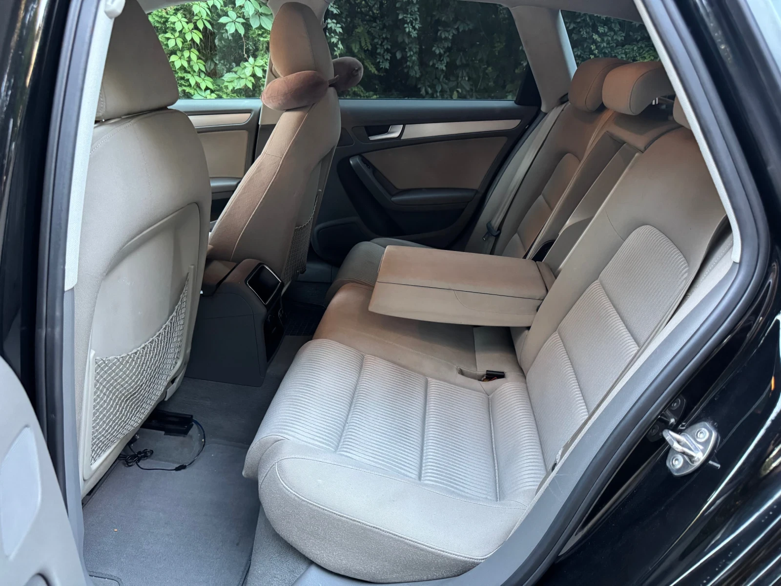 Audi A4 B8 2.0 TDI, снимка 9 - Автомобили и джипове - 55683451