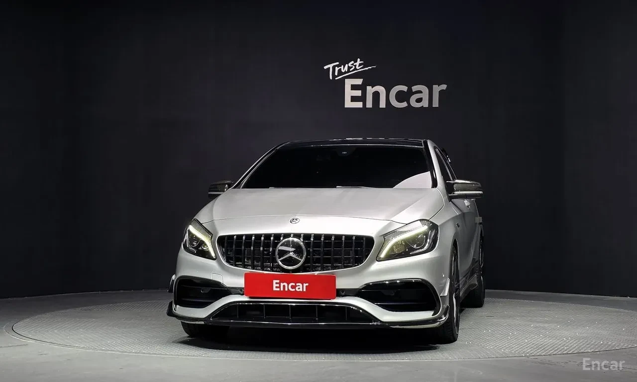 Mercedes-Benz A45 AMG Full extras* Цена до България, снимка 2 - Автомобили и джипове - 55951443